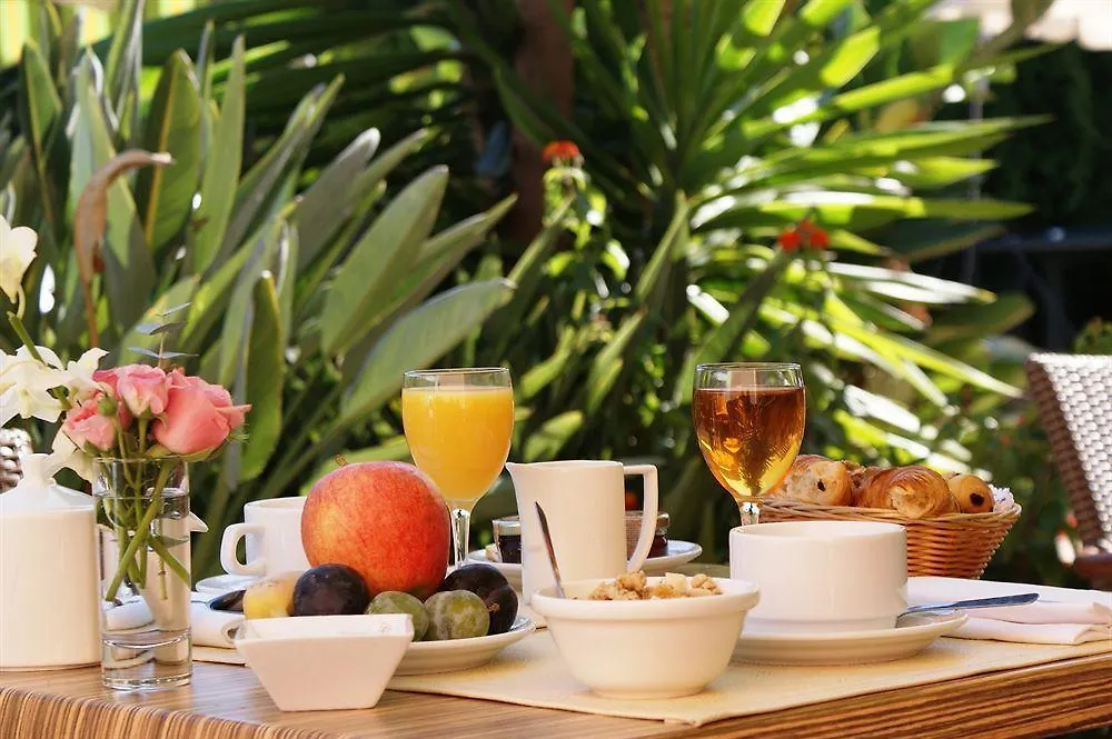 Hotel Hôtel Les Jardins De Sainte-Maxime