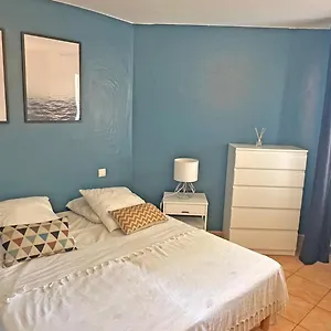 Port Marine Apartment